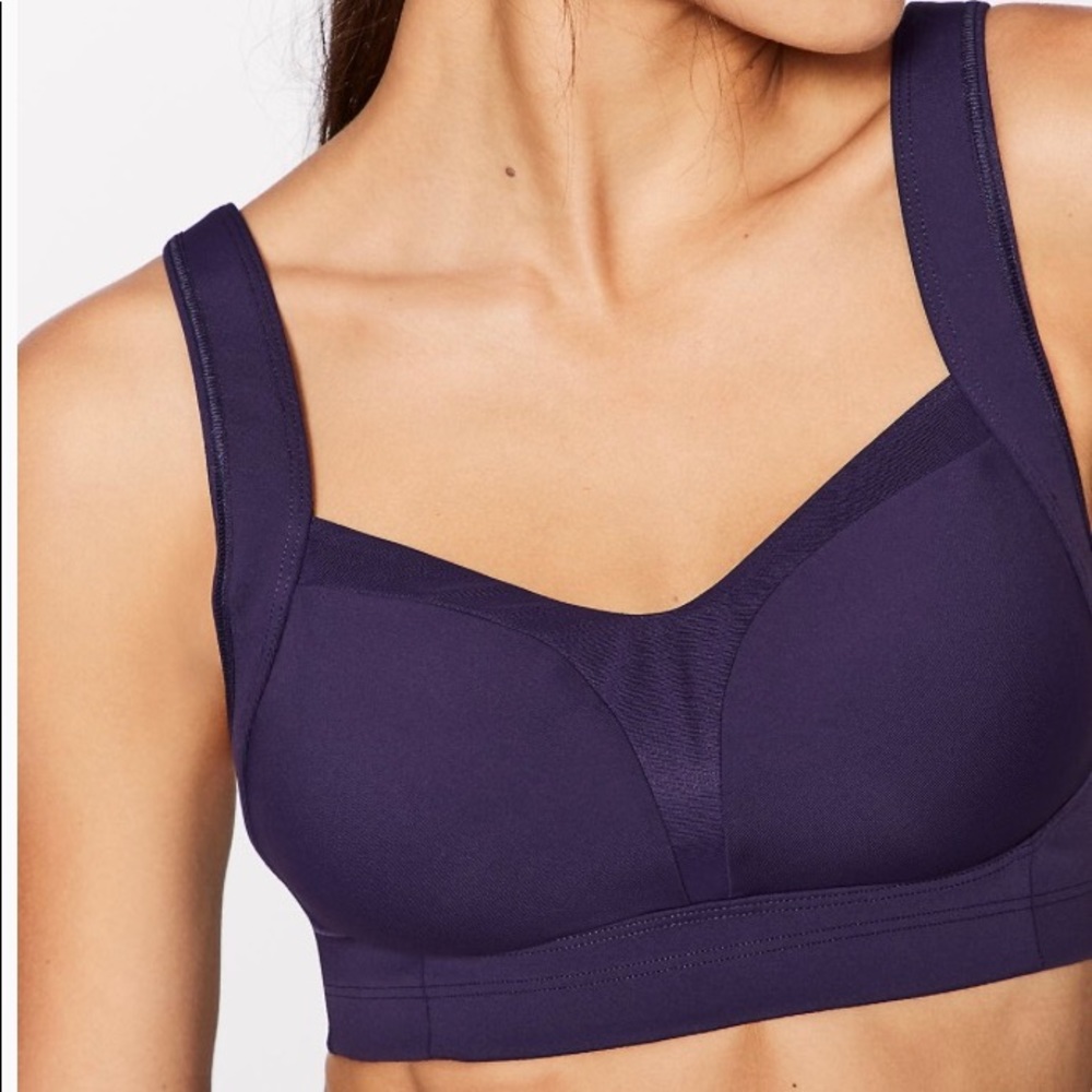 LULULEMON ta-ta tamer sports bra